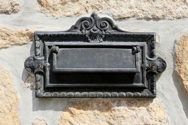 Stone Mailbox Installation in Chagrin Falls