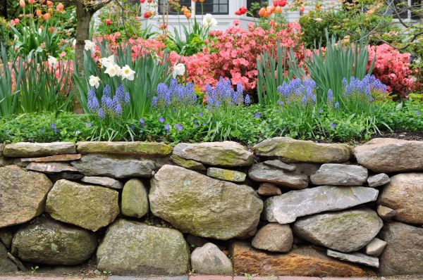 Garden Wall Installation in Chagrin Falls